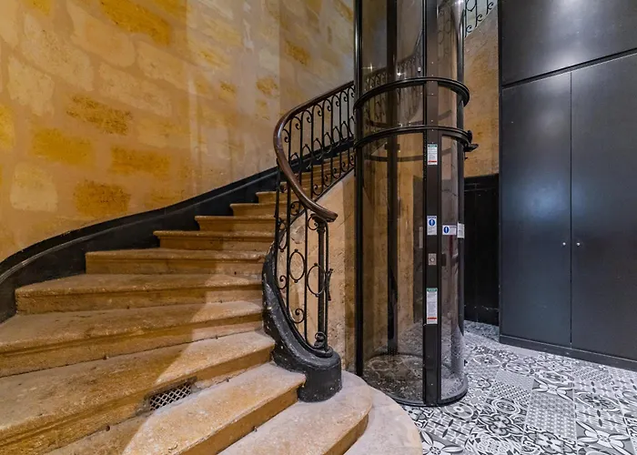 Magnifique Appartement Avec Climatisation En Hyper Centre De Bordeaux